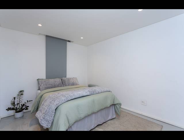 2 BEDROOM APARTMENT TO LET IN WOODSTOCK
